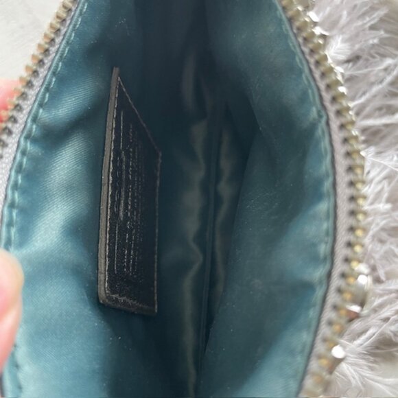 COACH POPPY OSTRICH FEATHER CLUTCH SPECIAL EDITION SILVER/GRAY #18731 PREOWNED - Picture 10 of 16